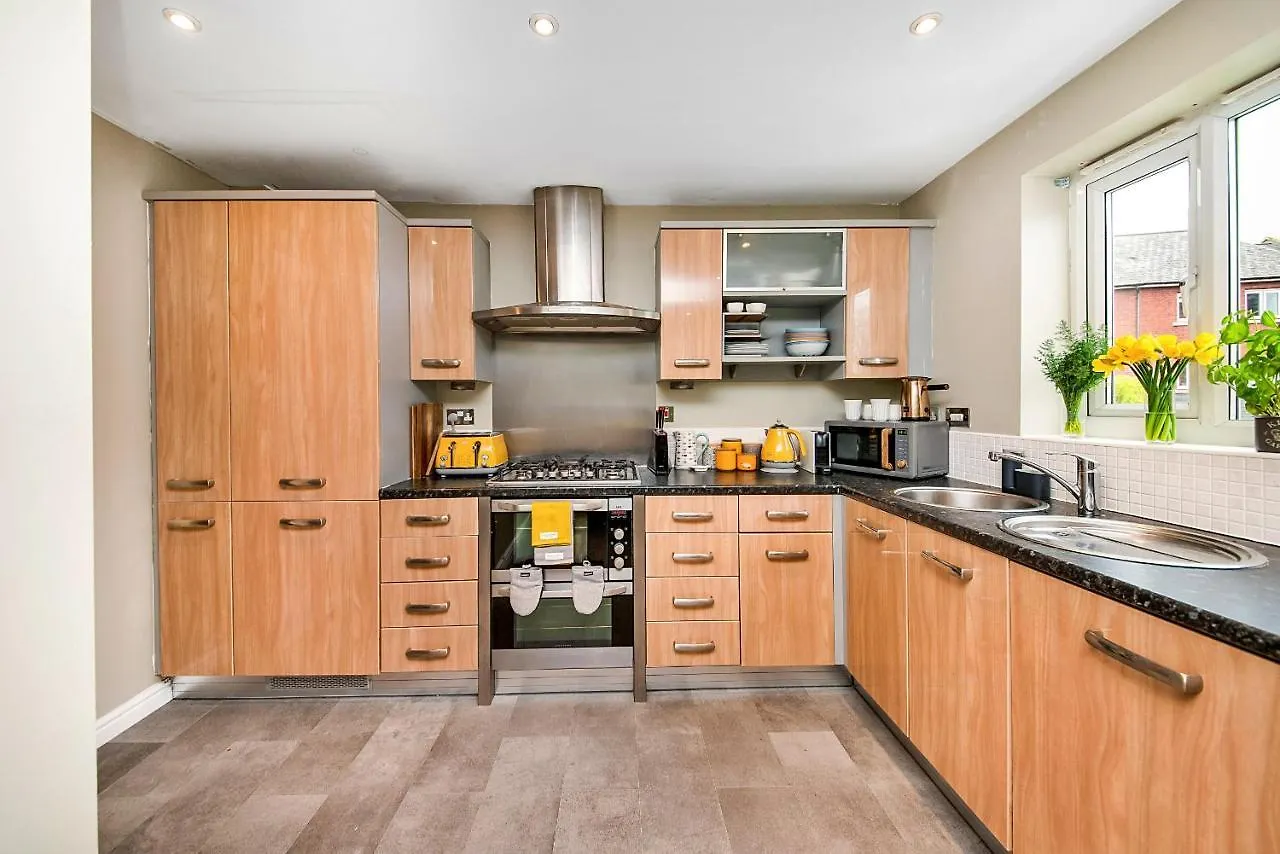 Holiday home Rothwell Gardens Villa Leeds